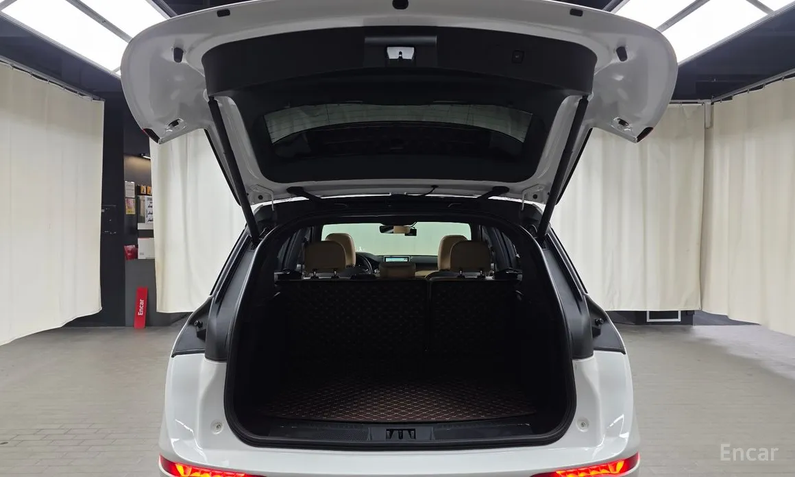 Фото 20 - Lincoln Corsair