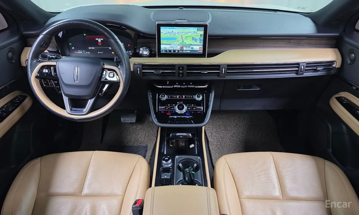 Фото 7 - Lincoln Corsair