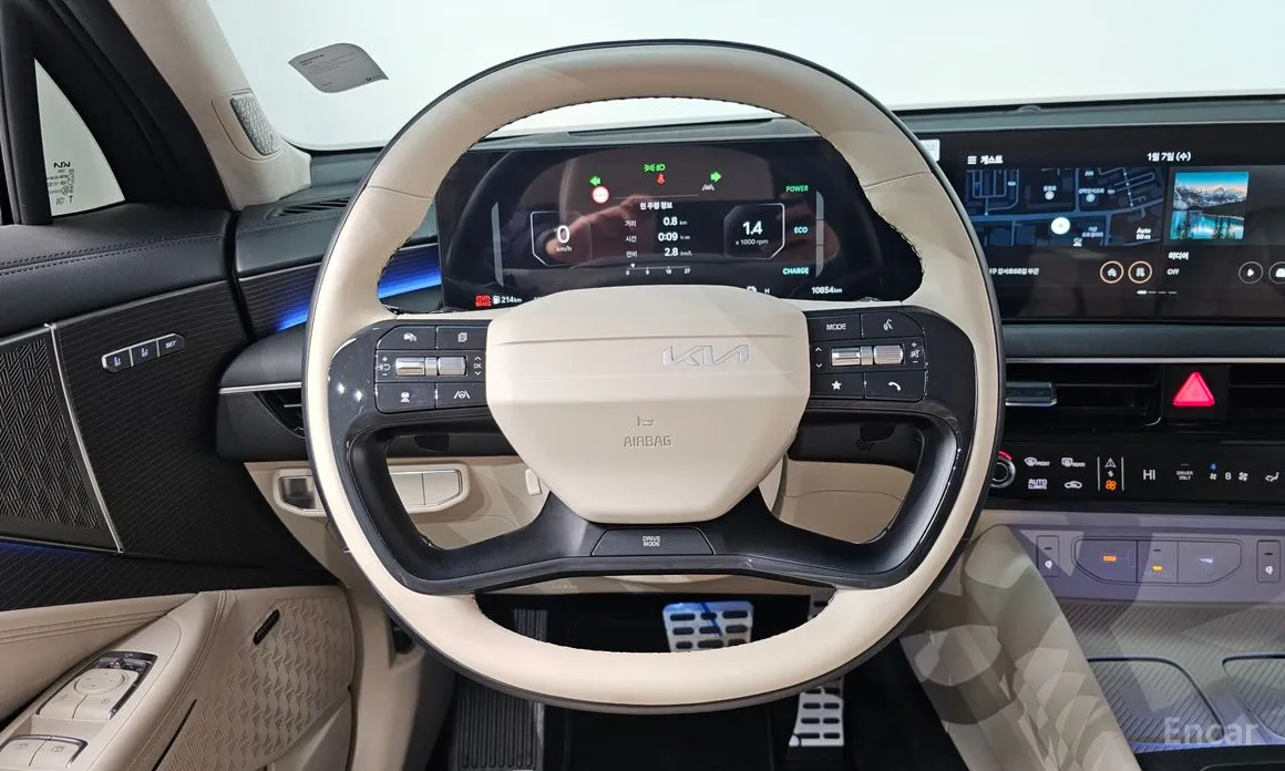 Фото 13 - Kia K8