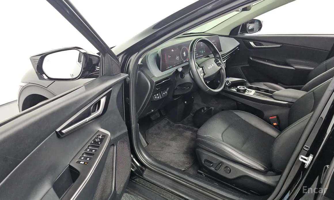 Фото 10 - Kia EV6