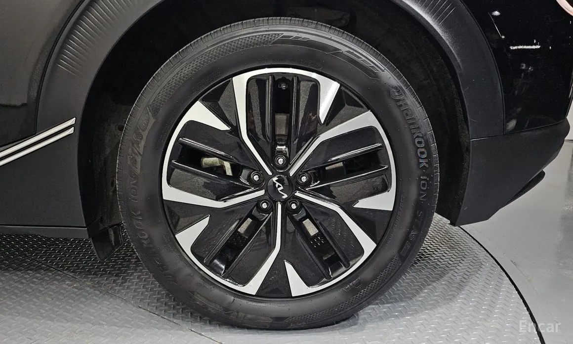 Фото 5 - Kia EV6