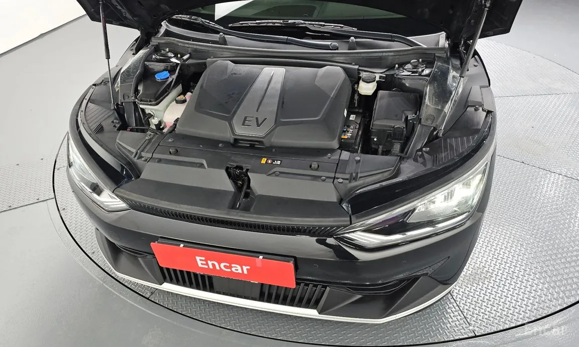 Фото 6 - Kia EV6