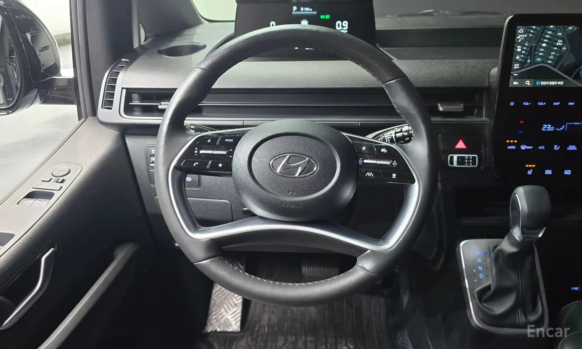 Фото 13 - Hyundai Staria