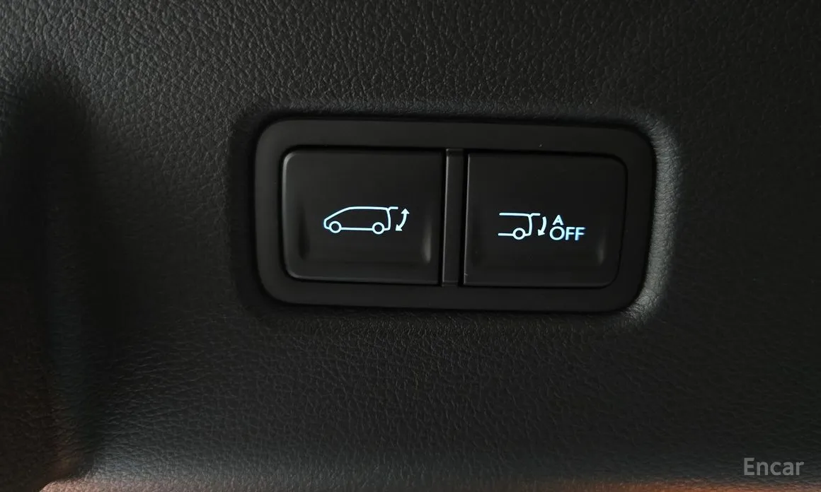 Фото 19 - Hyundai Staria