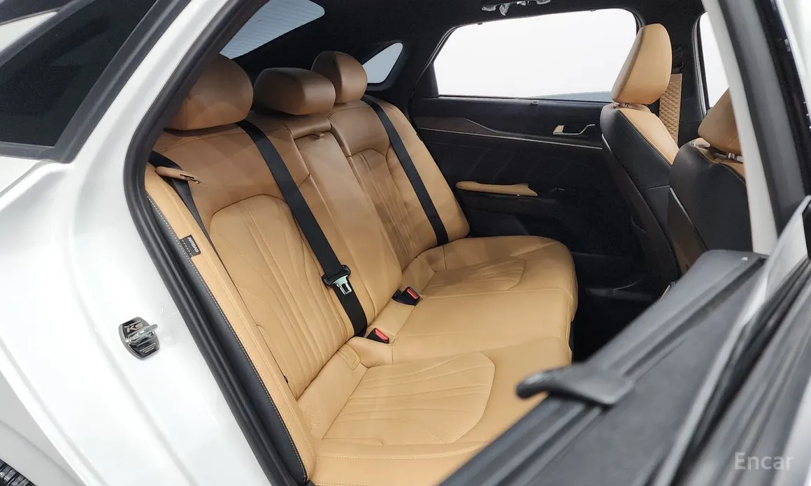 Фото 12 - Kia K5