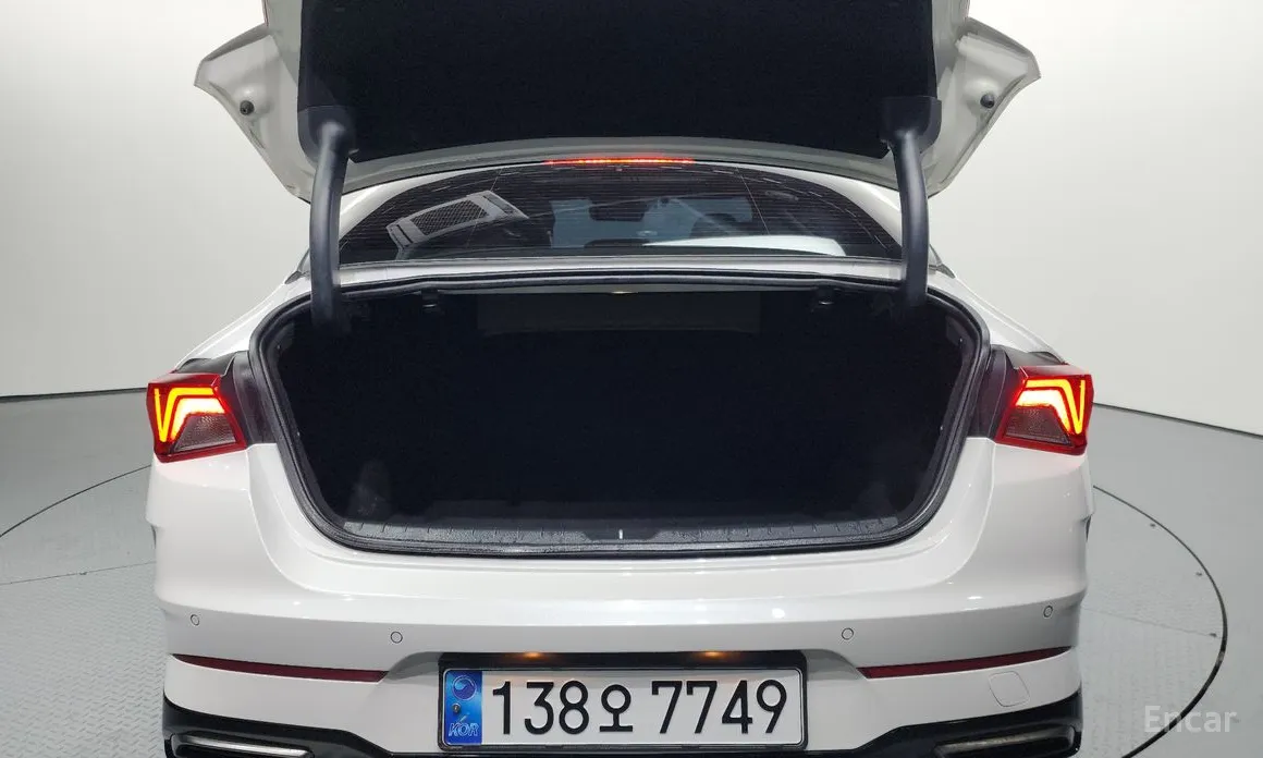 Фото 20 - Kia K5