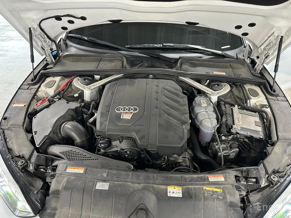 Фото 17 - Audi A5