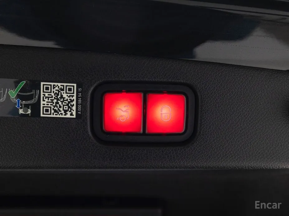 Фото 7 - Mercedes-Benz E-Class