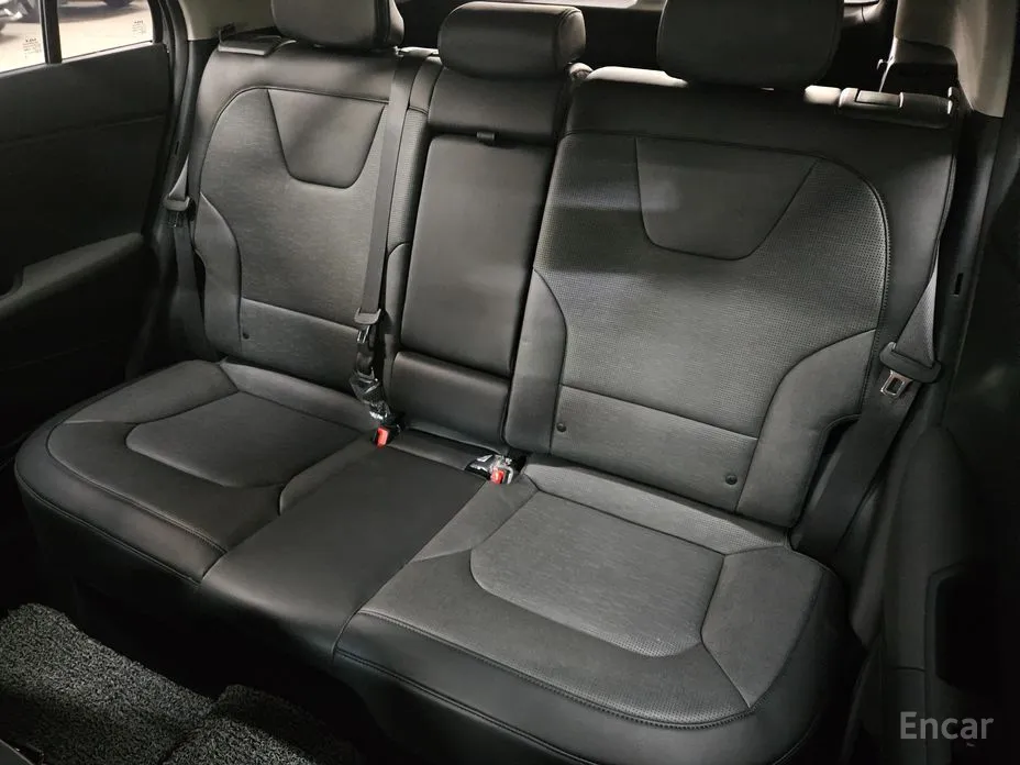 Фото 10 - Kia Niro