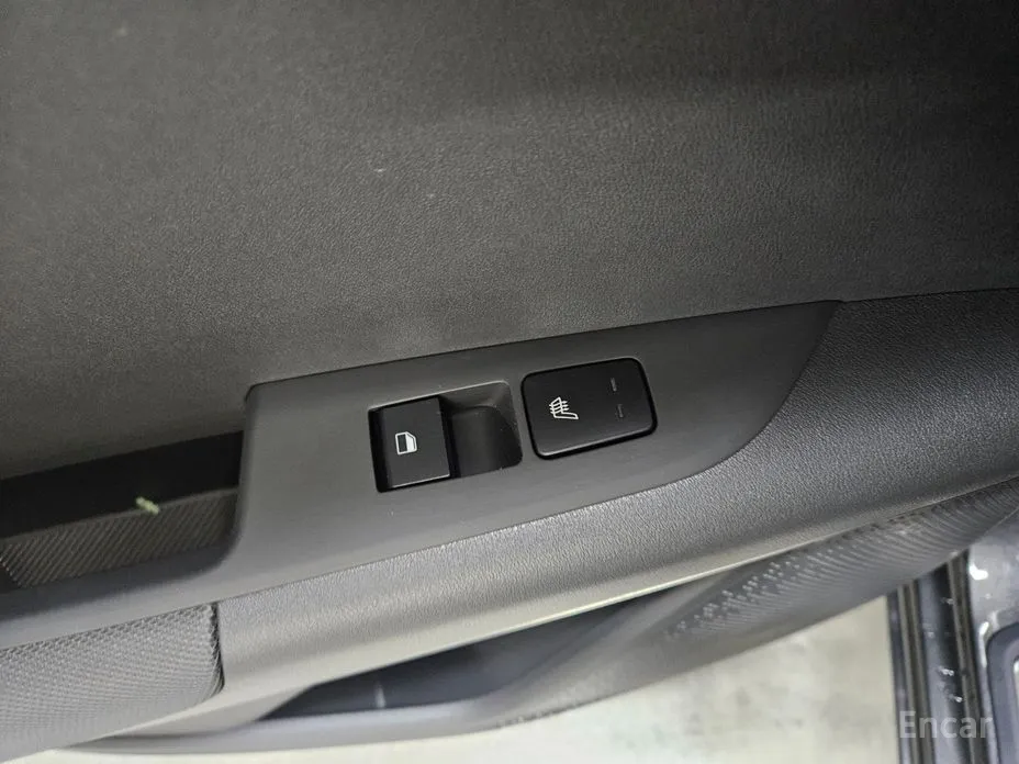 Фото 17 - Kia Niro