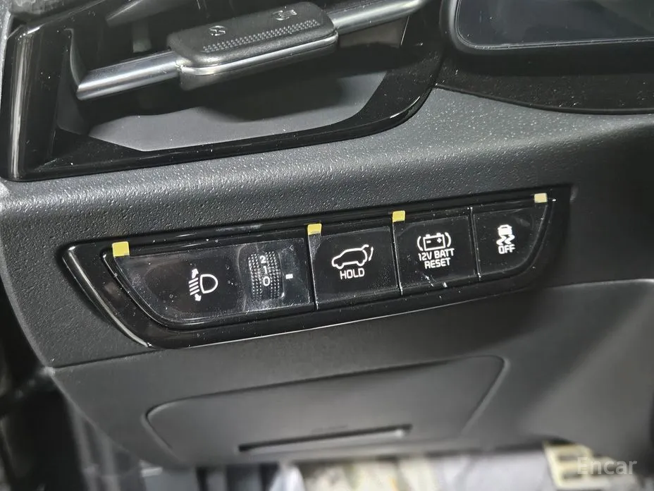 Фото 18 - Kia Niro