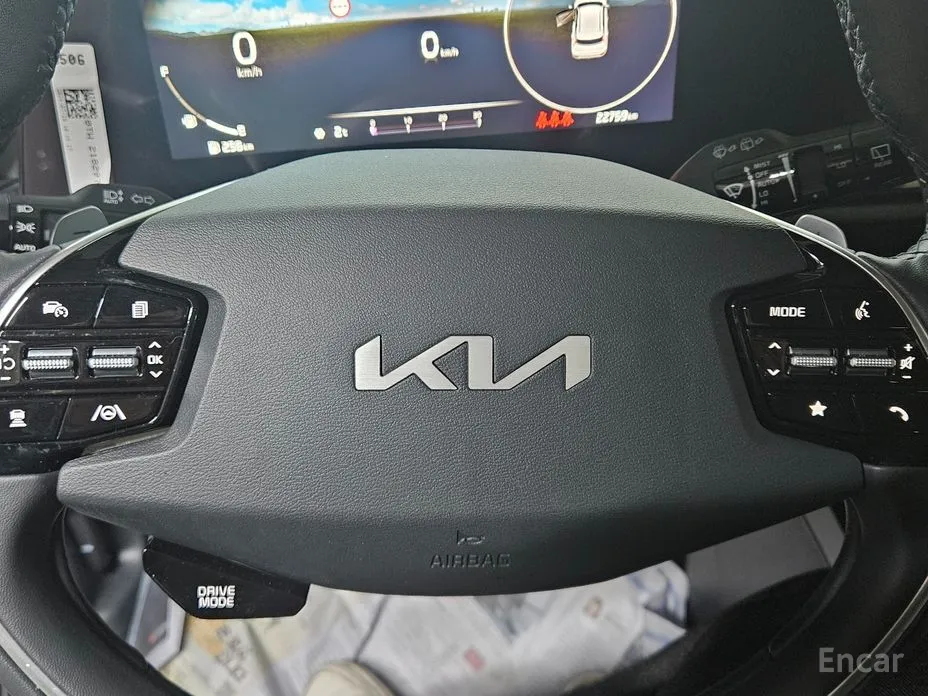 Фото 19 - Kia Niro