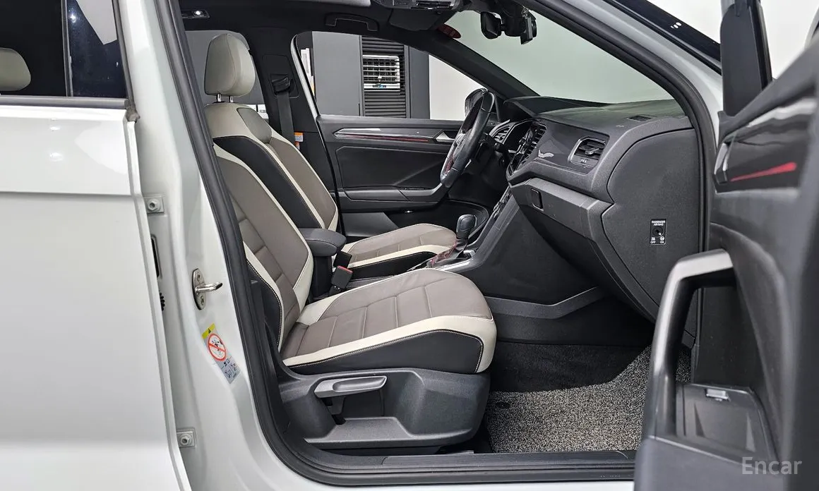 Фото 10 - Volkswagen T-Roc