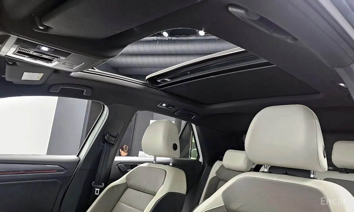 Фото 19 - Volkswagen T-Roc