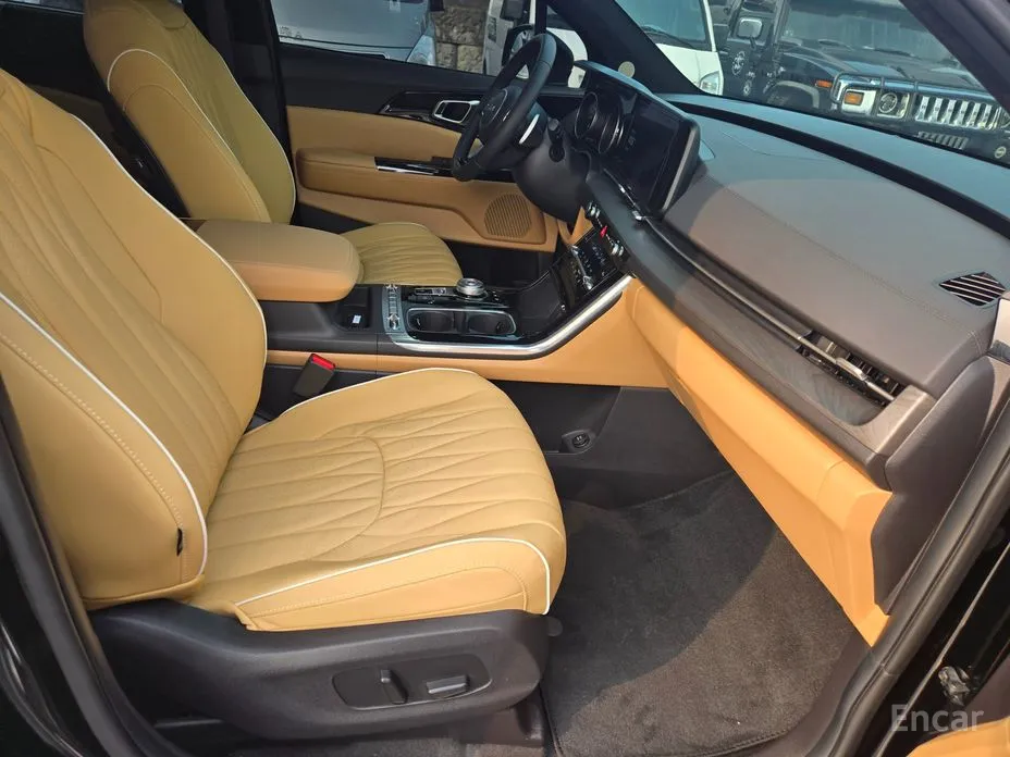 Фото 10 - Kia Carnival