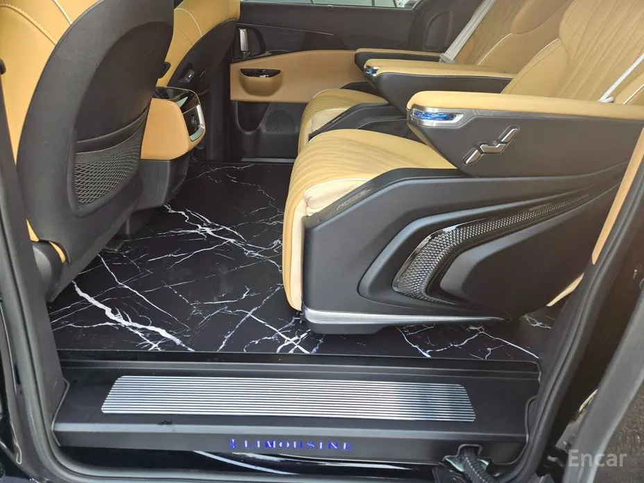 Фото 15 - Kia Carnival