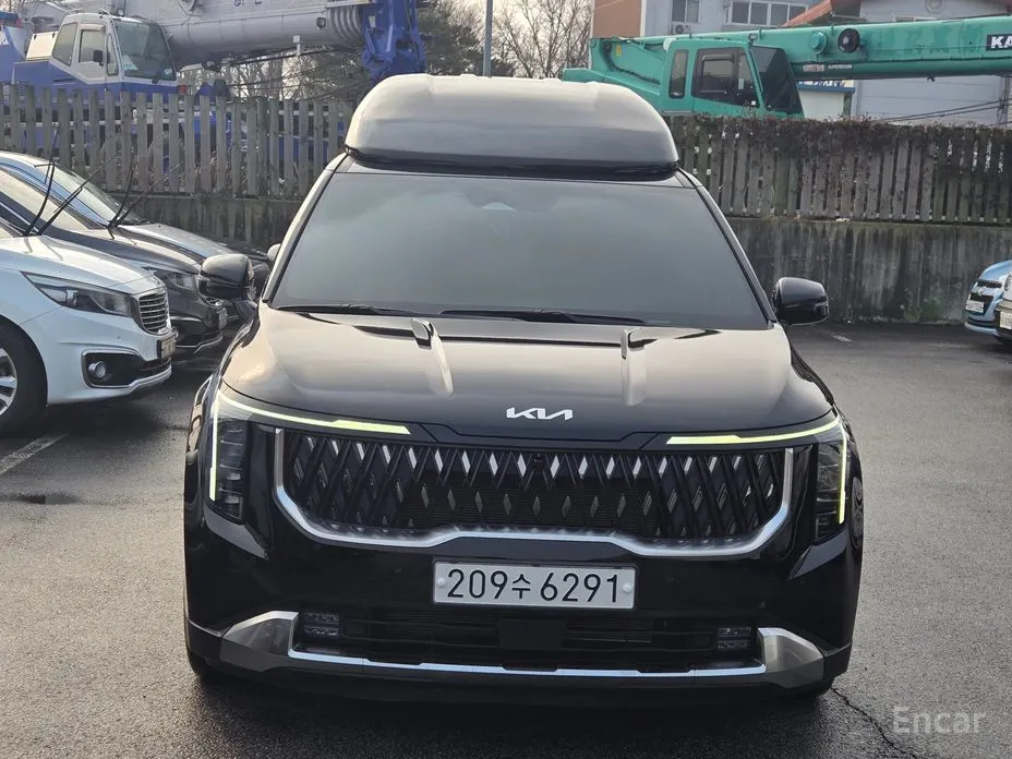 Фото 3 - Kia Carnival