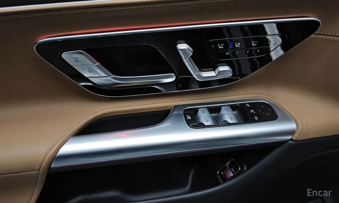 Фото 19 - Mercedes-Benz SL-Class