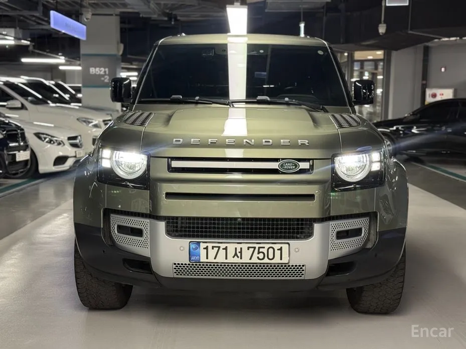 Фото 1 - Land Rover Defender