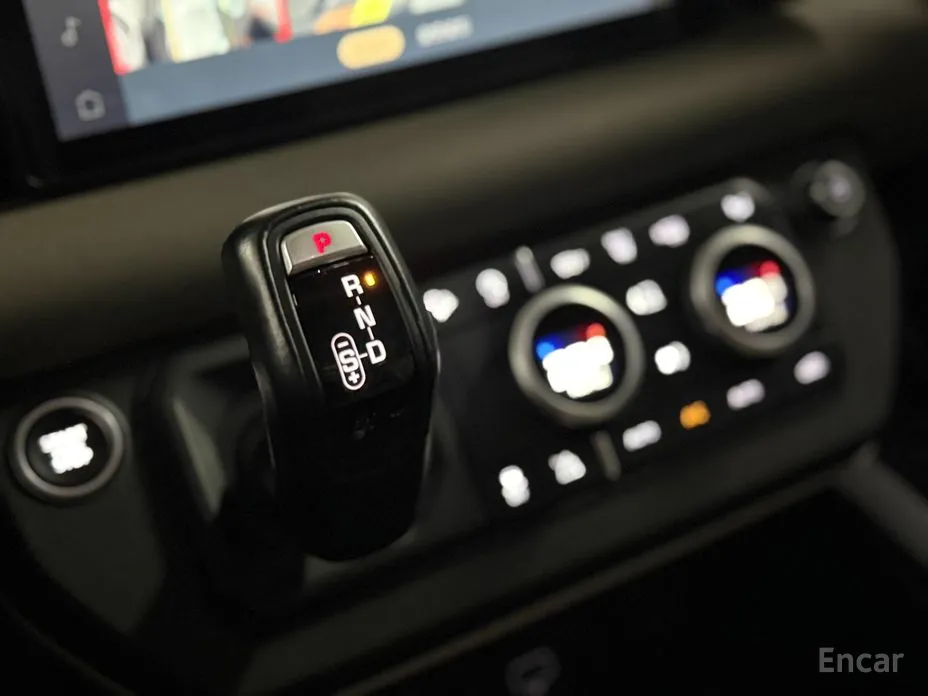 Фото 15 - Land Rover Defender