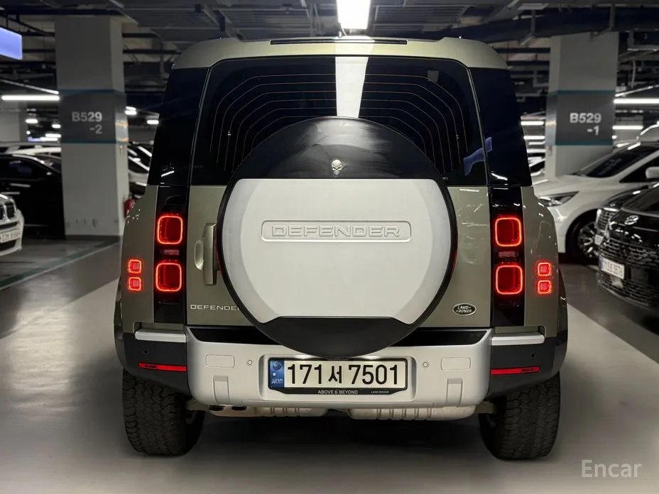 Фото 4 - Land Rover Defender