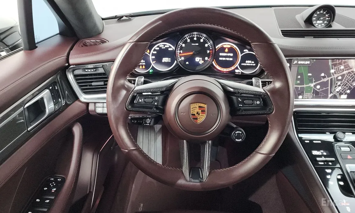 Фото 13 - Porsche Panamera