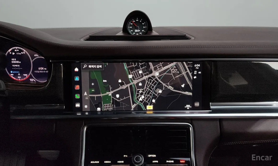 Фото 14 - Porsche Panamera