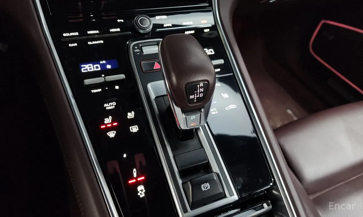 Фото 9 - Porsche Panamera