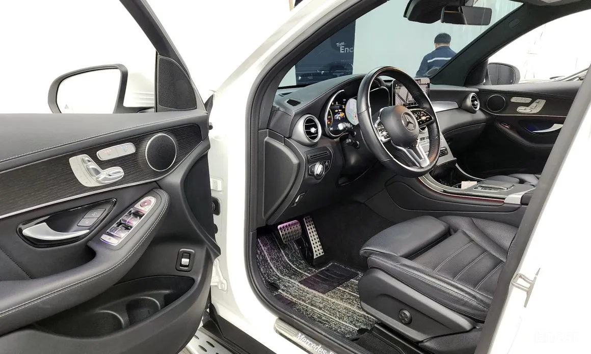 Mercedes-Benz GLC-Class 2016 GCL300 4MATIC Coupe