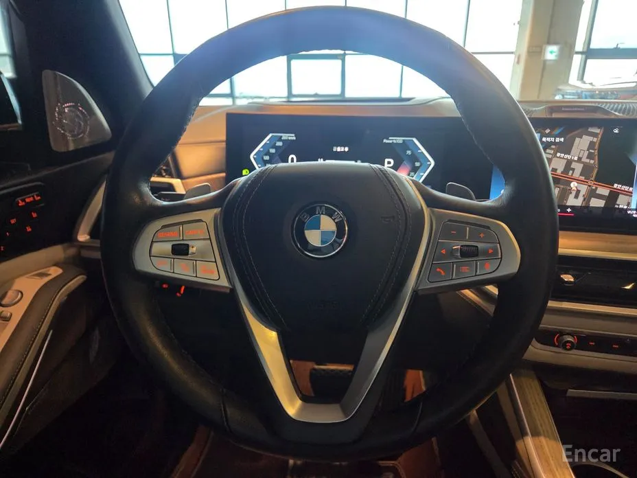 Фото 13 - BMW X7