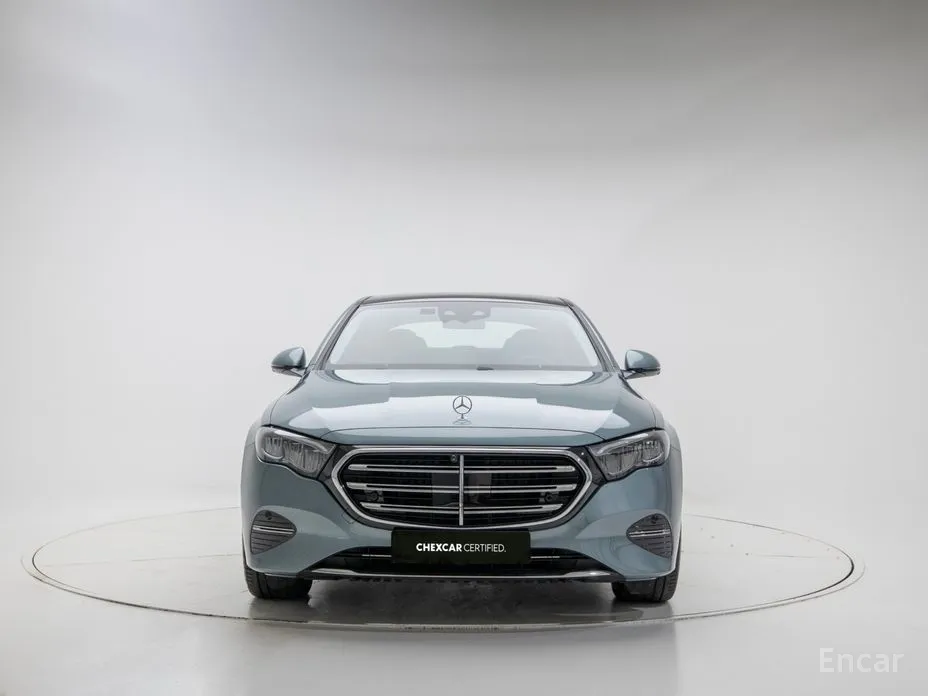 Фото 2 - Mercedes-Benz E-Class