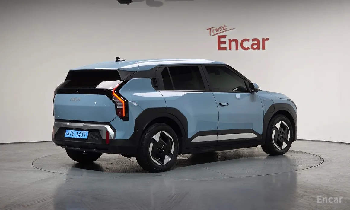 Фото 2 - Kia EV3