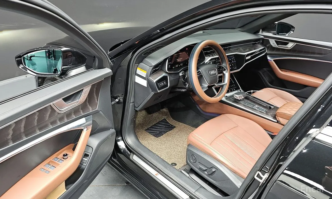 Фото 12 - Audi A6