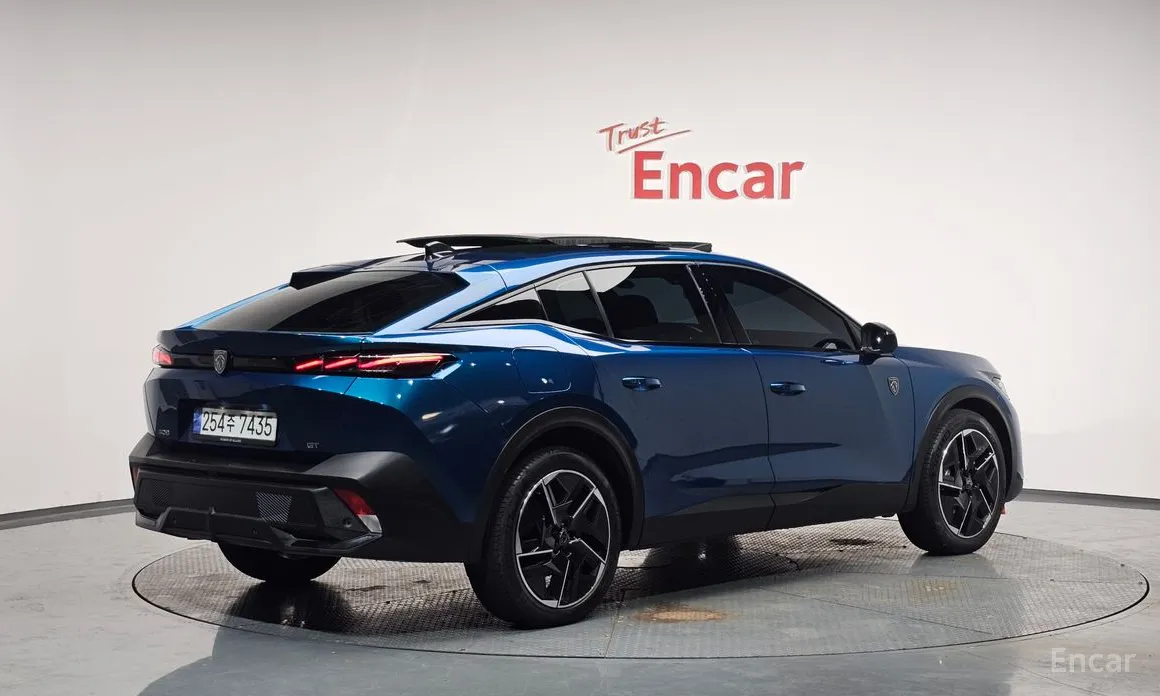 Фото 2 - Peugeot 408