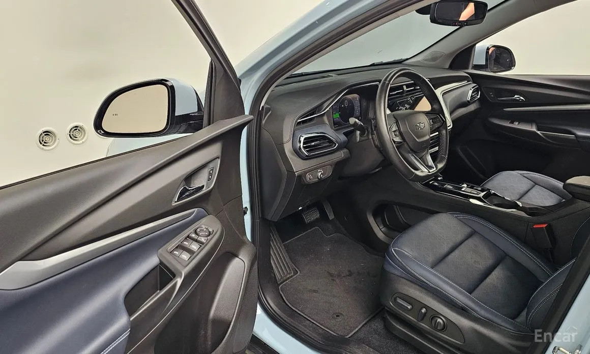 Фото 10 - Chevrolet Bolt EUV