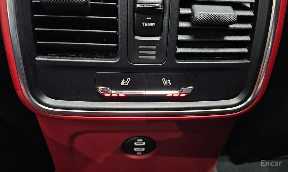 Фото 19 - Porsche Macan