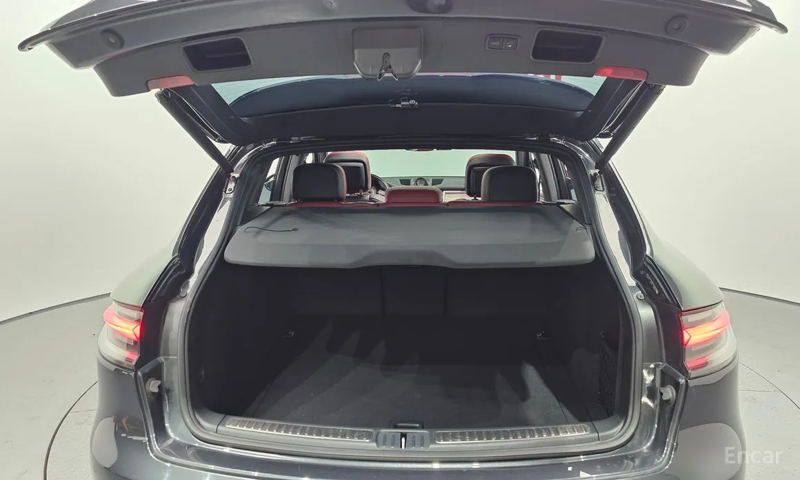 Фото 20 - Porsche Macan