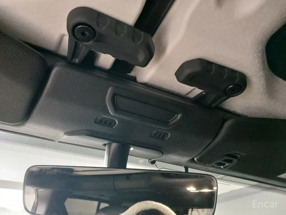 Фото 16 - Jeep Wrangler