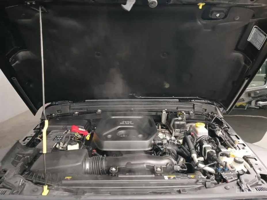 Фото 19 - Jeep Wrangler