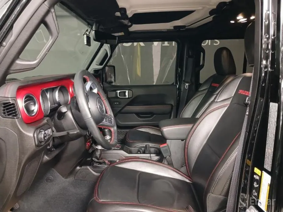 Фото 7 - Jeep Wrangler