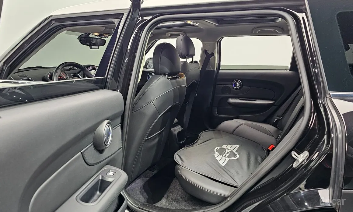 Фото 12 - Mini Clubman