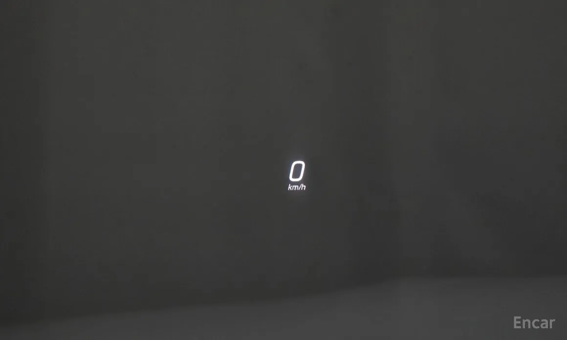 Фото 17 - Mercedes-Benz E-Class