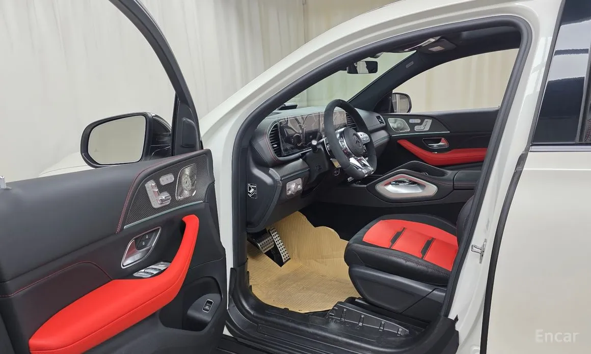 Фото 13 - Mercedes-Benz GLE-Class