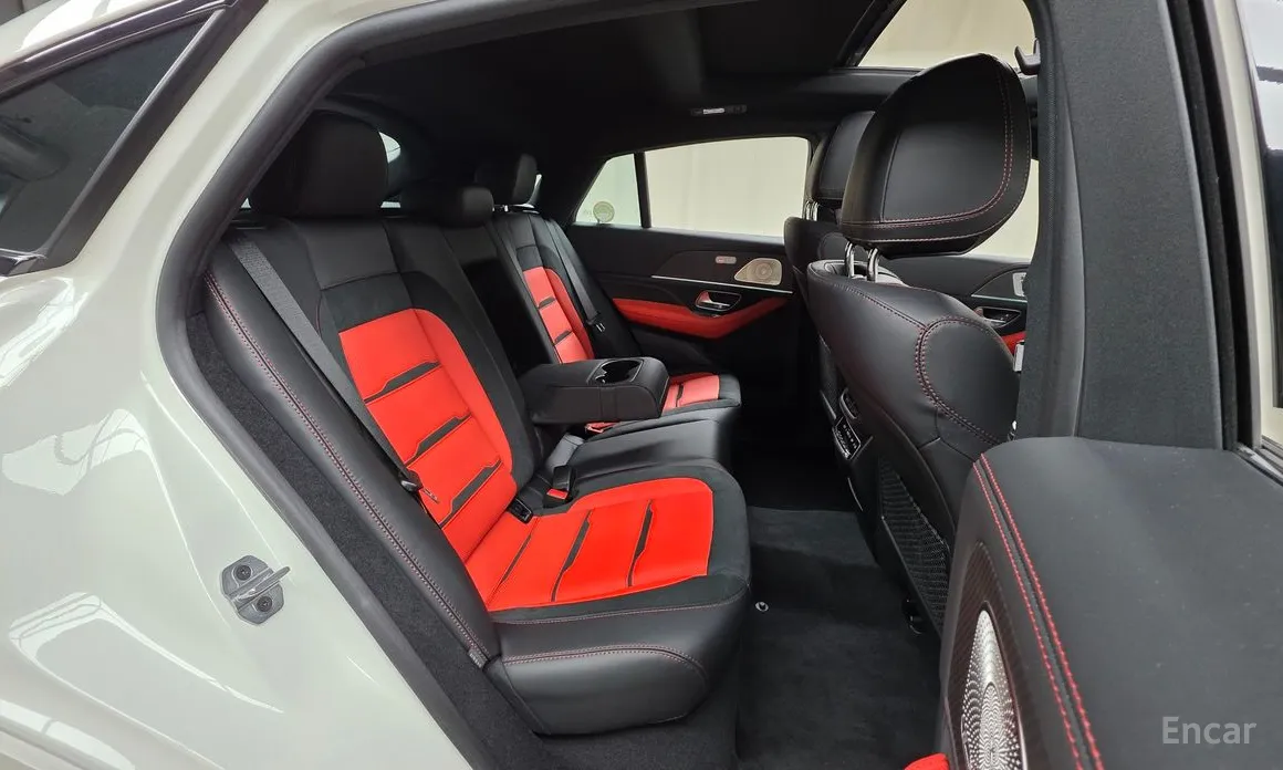 Фото 19 - Mercedes-Benz GLE-Class