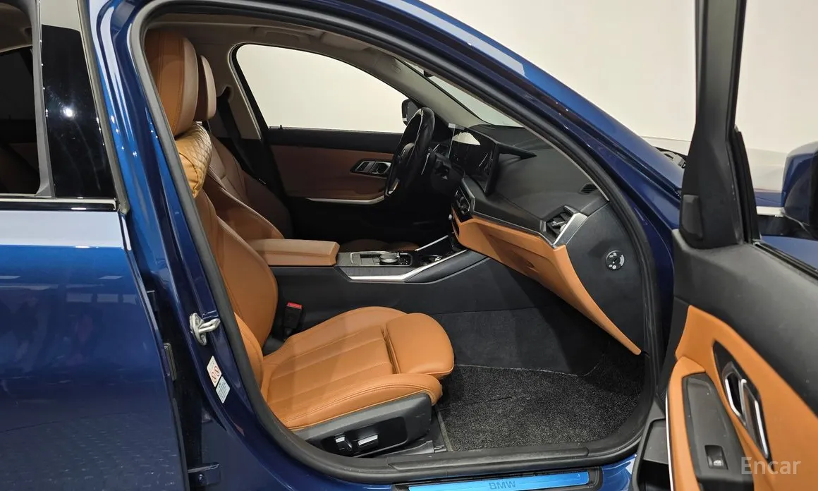 Фото 11 - BMW 3 Series