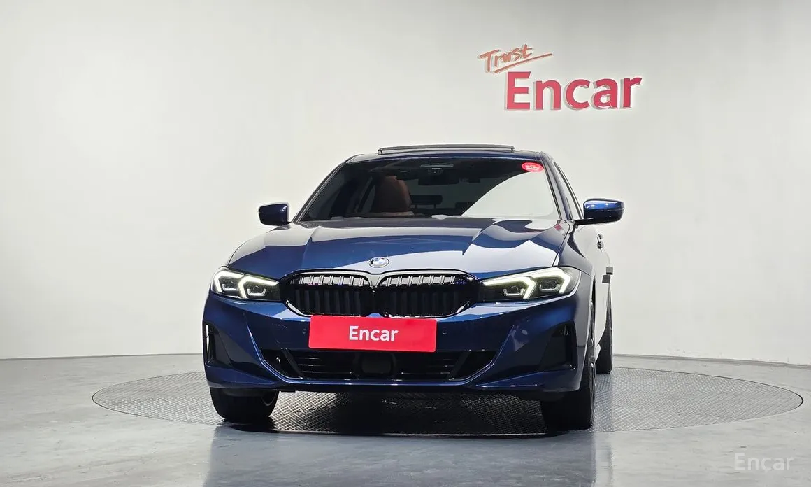 Фото 3 - BMW 3 Series