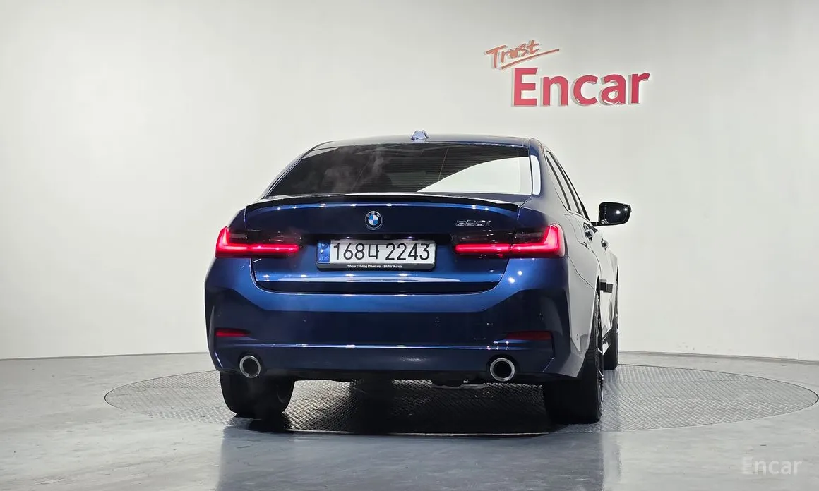 Фото 4 - BMW 3 Series