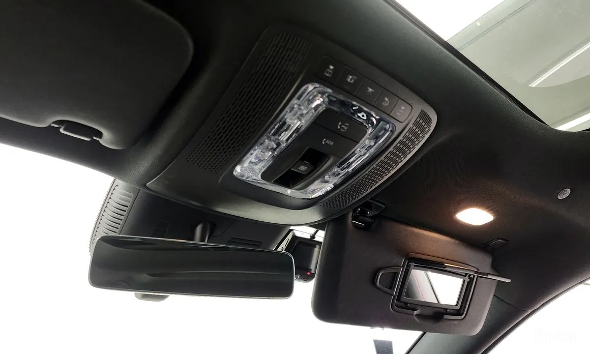 Фото 17 - Mercedes-Benz GLA-Class