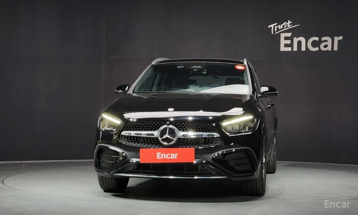 Фото 3 - Mercedes-Benz GLA-Class
