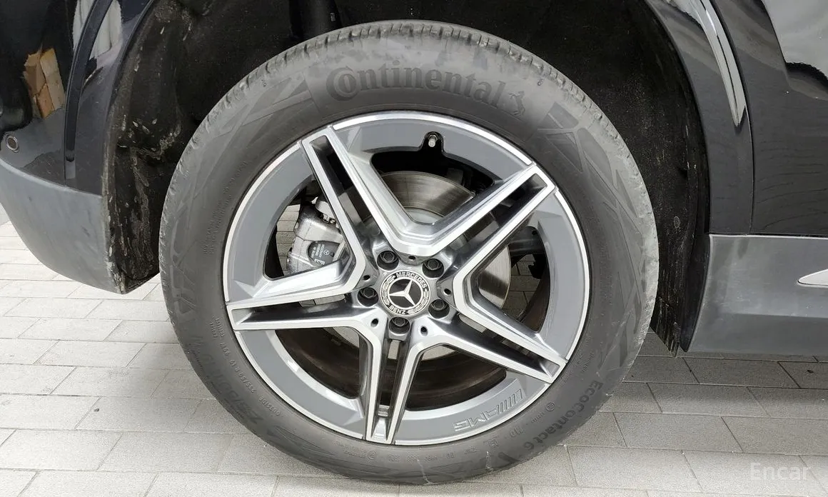 Фото 5 - Mercedes-Benz GLA-Class